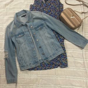 Light wash Denim Jacket